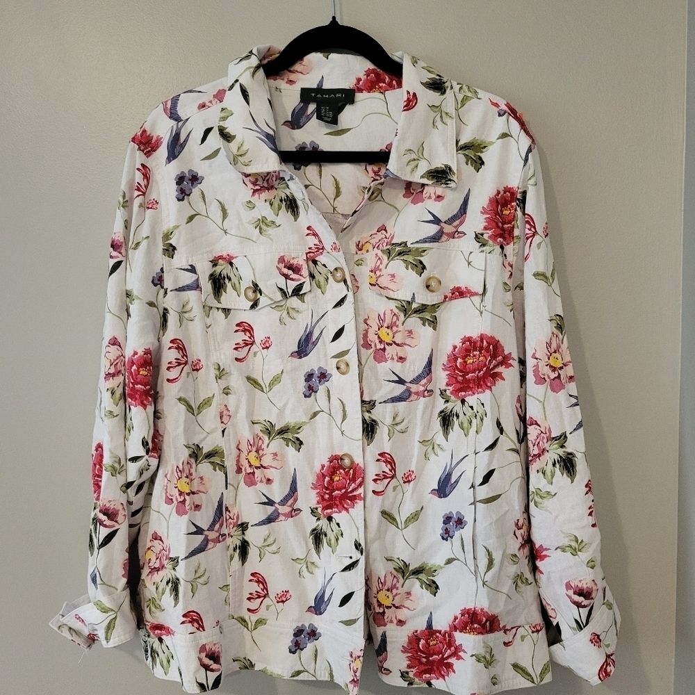 Tahari Women's Plus Size White Floral Linen Blend Shirt Jacket. Size 1X Coastal - Picture 2 of 13